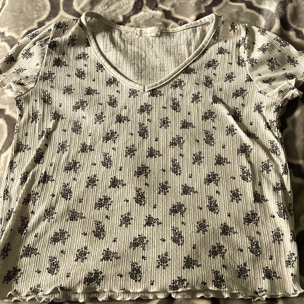 Olivia Rae floral top